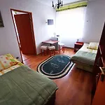 Zakatek 홈스테이 미엘노